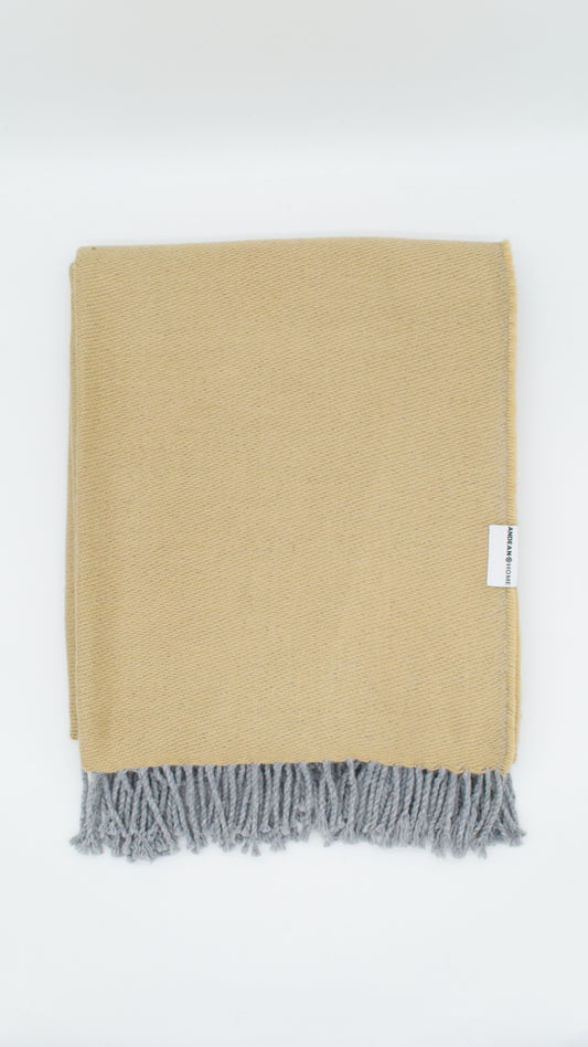 Lightweight Sand Alpaca Throw
