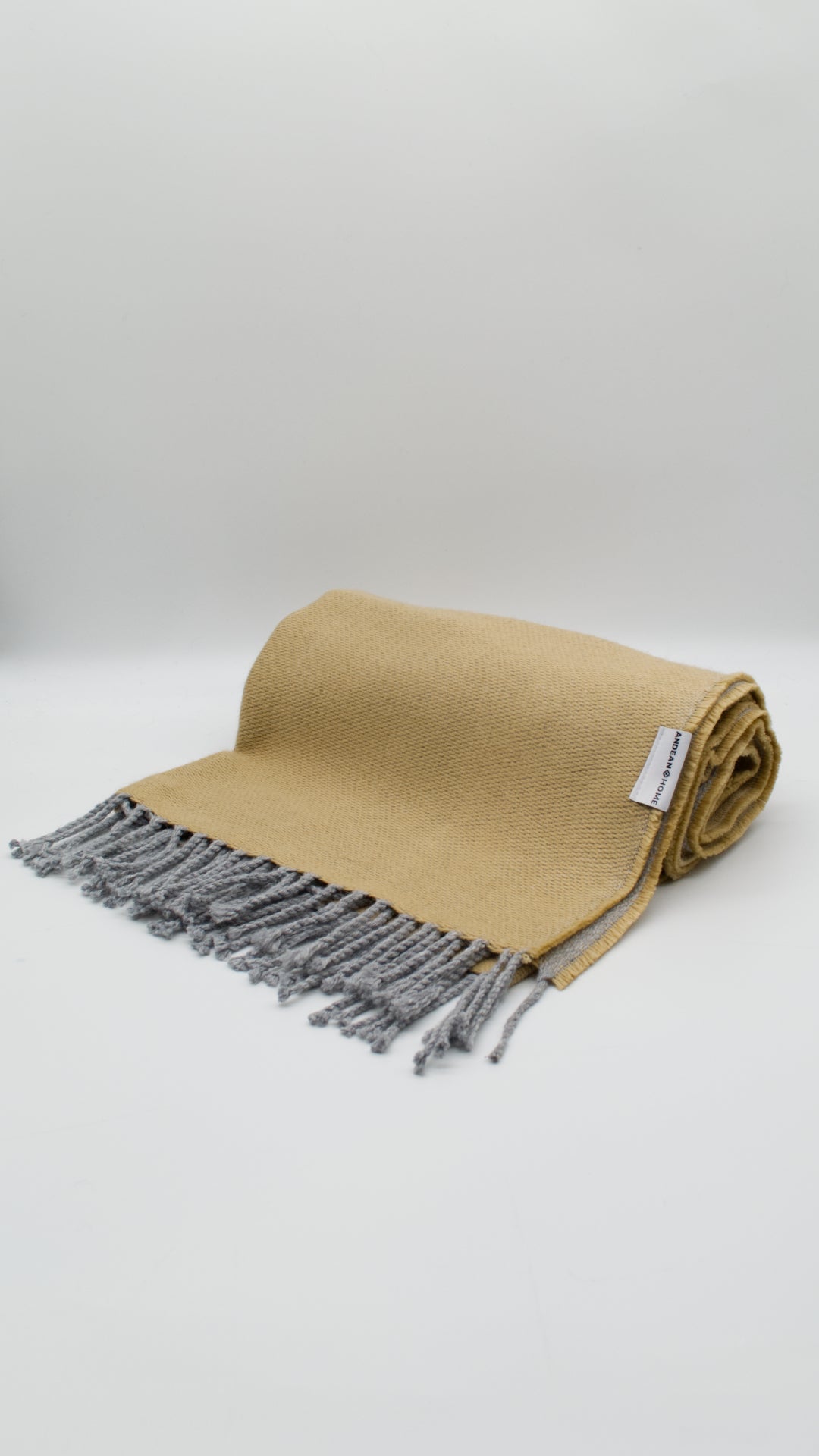 Lightweight Sand Alpaca Throw