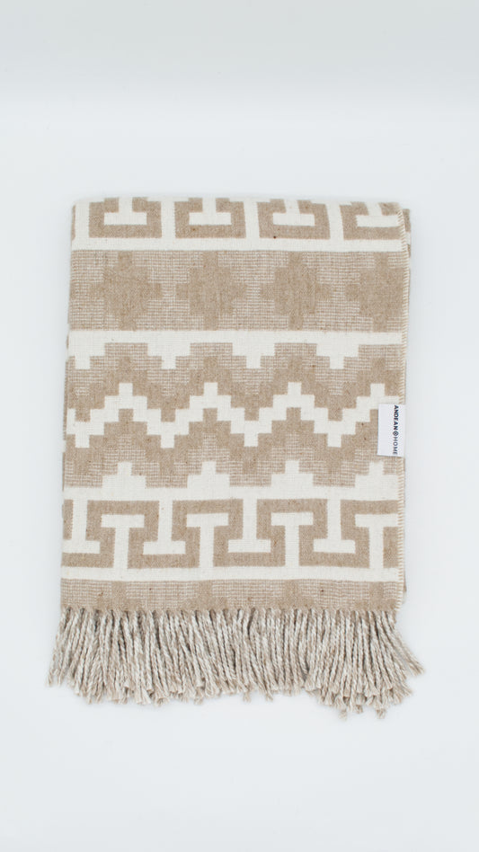 Light Sand Alpaca Throw